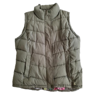 Joules 12 Green Puffy Quilted Vest with snap pockets, high neck.